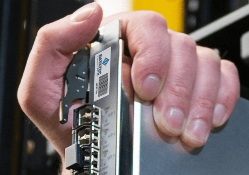 Universal-Micro1 (1)